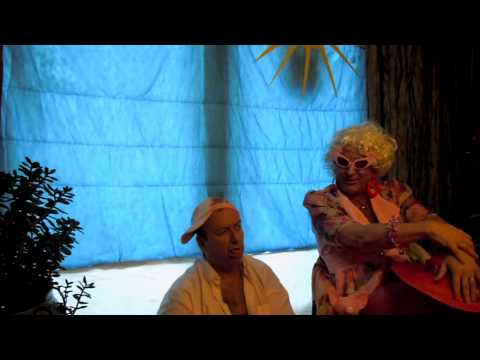 Miss Baksel op vakantie aan de Rivijeira, of waren het de Bahama's ???