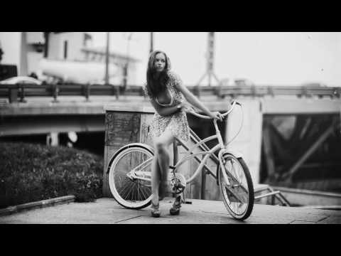 Loquai - Artifacts (Following Light Remix)