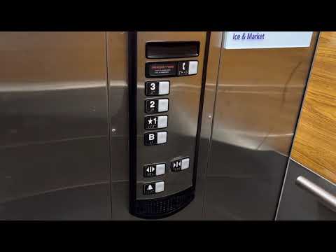 Schindler Hydraulic Elevator @ The Holiday Inn Express-Hudson MA