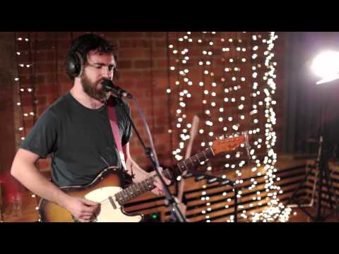In Session: Liam Finn - Jump Your Bones