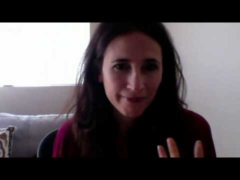 Michaela Watkins dishes her new Hulu comedy series 'Casual'