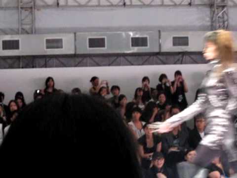 Gareth Pugh Autumn/Winter 2009