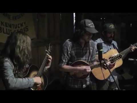 Bourbon County Barn Pickin'  -  Mandolin Orange !