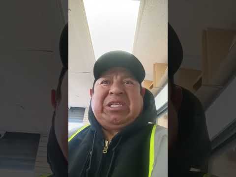 qué tal Buenos días bienvenidos y bienvenidos a disfrutar el carnavalazo ecuatoriano #cuenca