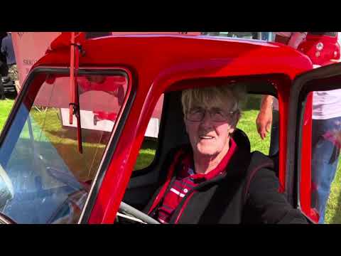 The World’s Smallest car / Peel P50