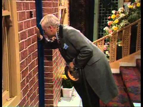 Are You Being Served? - S07E03 - The Apartment