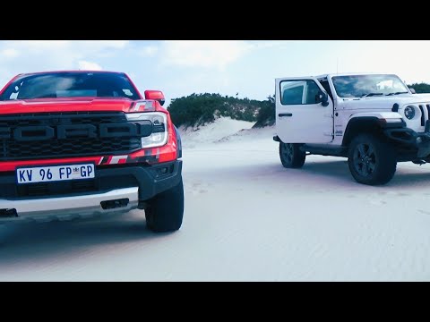 Ranger Raptor vs Jeep Wrangler / Duel in the Dunes