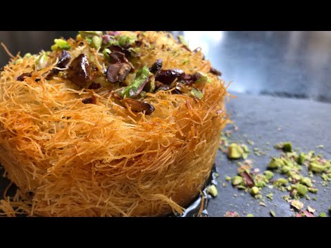 Kunafa recipe, الكنافة بالجبنة mini kunafa cakes with crispy crust and moist cheese fulling.