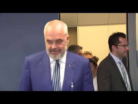 Commissioner Johannes Hahn receives Edi Rama, Albanian Prime Minister