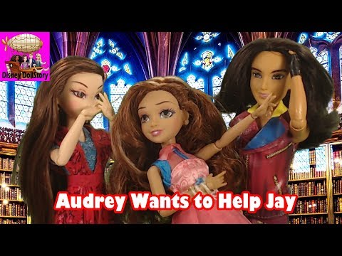 Audrey Wants to Help Jay - Episode 10 Disney Descendants Friendship Story Play Series