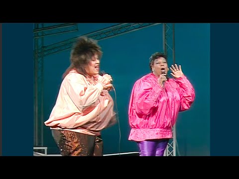 The Weather Girls • “It’s Raining Men” • 1987 [Reelin' In The Years Archive]