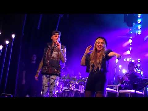 Karina Con Nestor En Bloque Cantan "Una Calle Nos Separa" Acustico En La Trastienda 16/05/2023