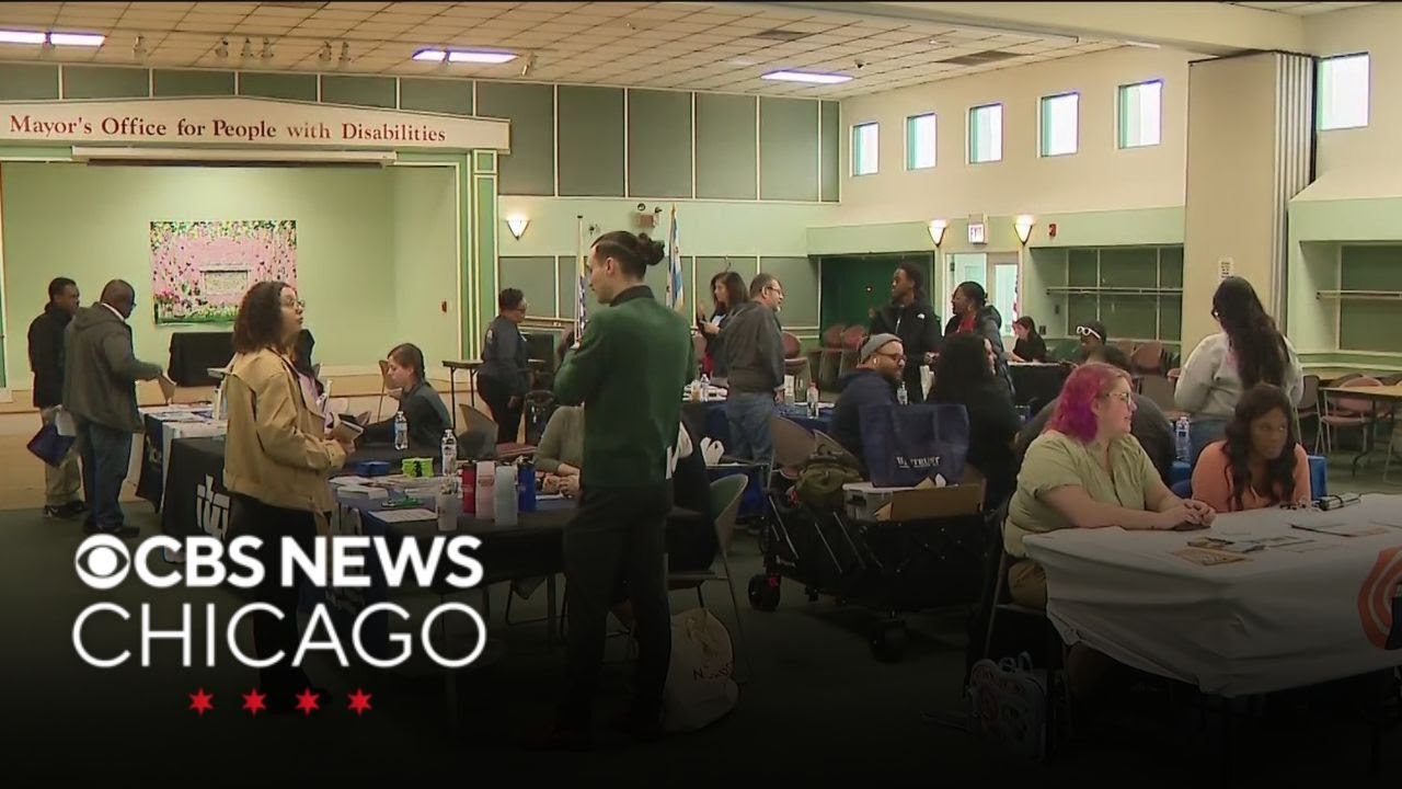 Chicago holds summer job fair for students, young adults with disabilities