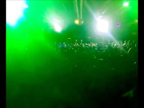 WILLY ALCOCER @ CATS Vintage (Madrid) 1-12-12. Cabina escenario