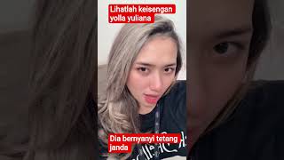 Download lagu Lihatlah ekpresi yolla yuliana ketika iseng nyanyi tetang janda mp3