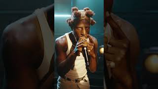 + Liquide Music Video