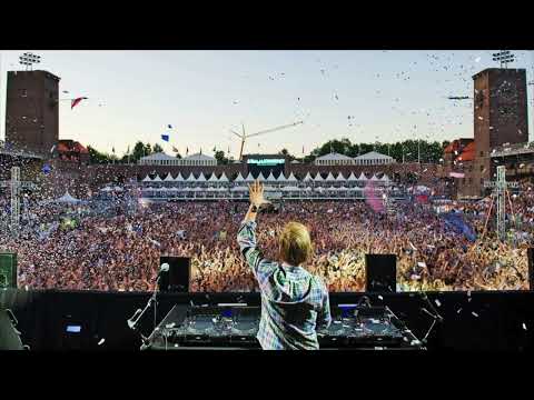 P. Diddy, Skylar Grey & Dirty South vs. Green Velvet & Nicky Romero - Dirty Flash (Avicii Bootleg)