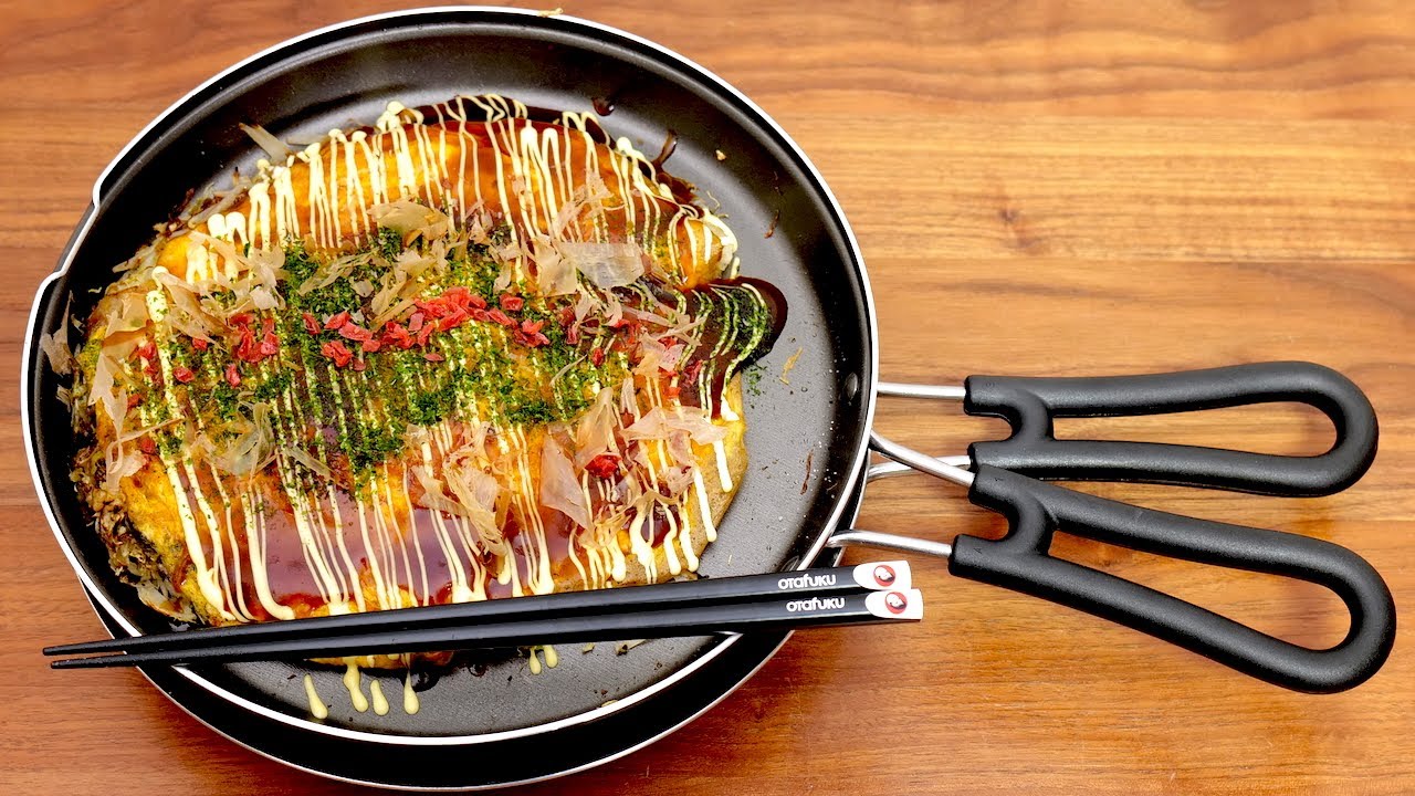 【練習編】広島お好み焼きを両面フライパンで作る。簡単失敗なしレシピを目指す。　今回はそば無し。Hiroshima Okonomiyaki Japanese cuisine