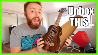 Video thumbnail for BRAND NEW SOPRANO UKULELE - UNBOXING VIDEO! by The Ukulele Teacher