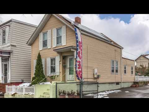 583 Bennington St, East Boston MA - Janet Halloran - Tel 617 947 3119