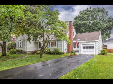 86 Bancroft Rd, Melrose MA - Mary Sexton - Tel 781-910-5200