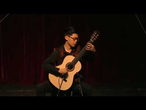 Duan Yun (段云) at the 5th Changsha Guitar Festival - Rodrigo's Fandango