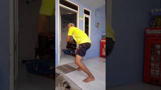 Download lagu Mau ketawa takut dosa video lucu bikin ngakak 🤣 funny comedy video mp3 Download lagu Mau ketawa takut dosa video lucu bikin ngakak 🤣 funny comedy video mp3