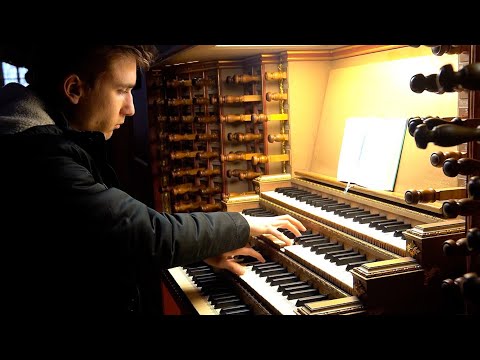 Toccata on "Adeste Fideles" on one of the most famous Pipe Organs in the World - Paul Fey