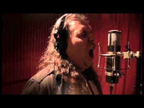 Tuomas Holopainen - Hevihirmuilta kannustuslaulu Suomen jääkiekkomaajoukkueelle