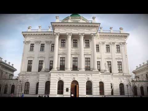 Alena Akhmadullina FW17/18