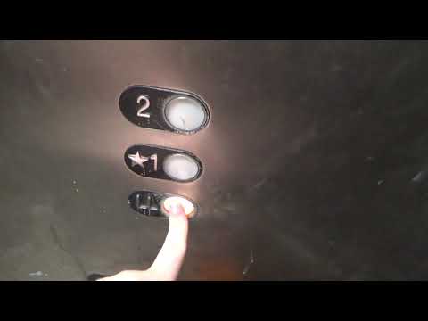 Westinghouse/Schindler Hydraulic Service Elevator @ Oakbrook Center - Oak Brook, IL