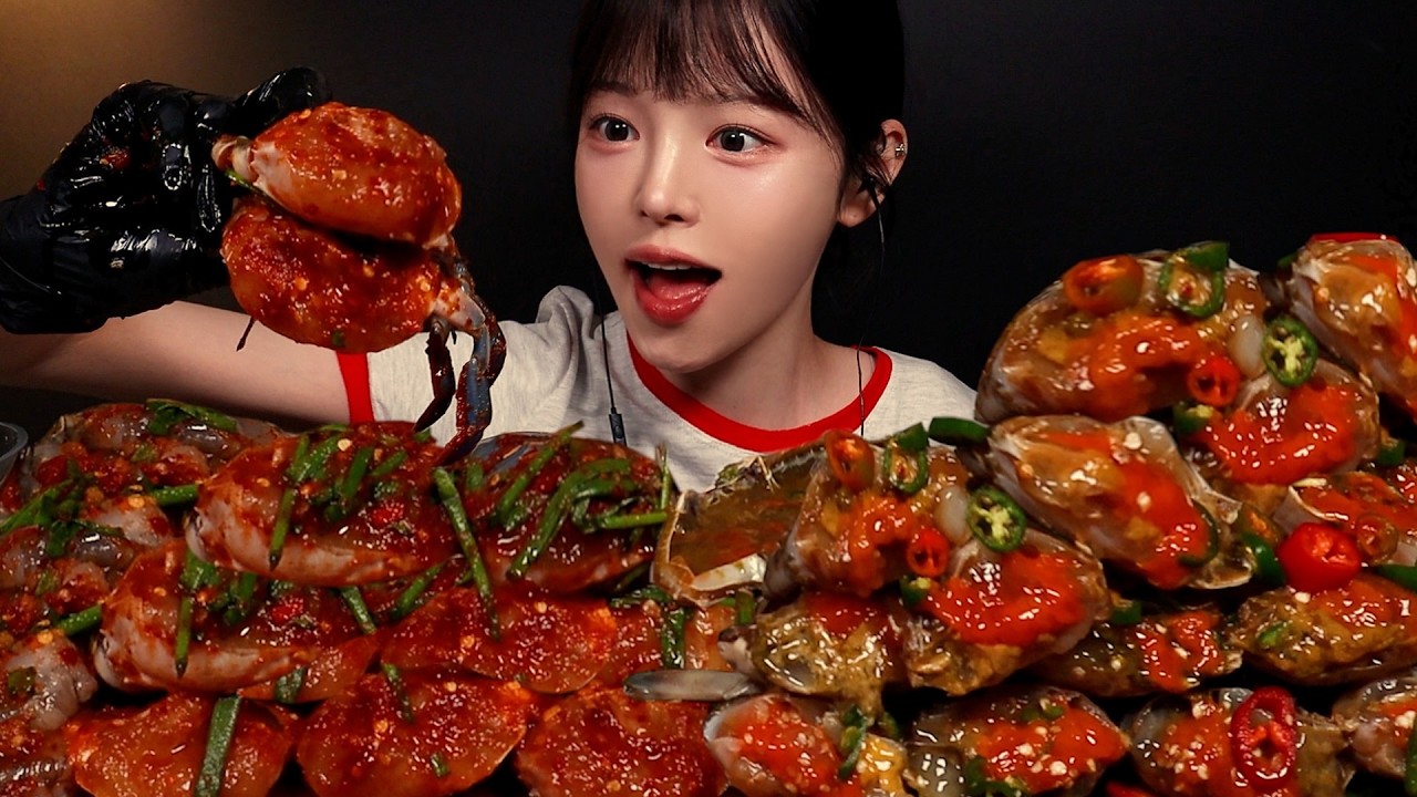 SUB)핵매운 꽃게무침에 간장게장 먹방! 생새우회까지 무쳐먹기 여기가 천국인가요✨ Spicy & Soy Sauce Crab Mukba