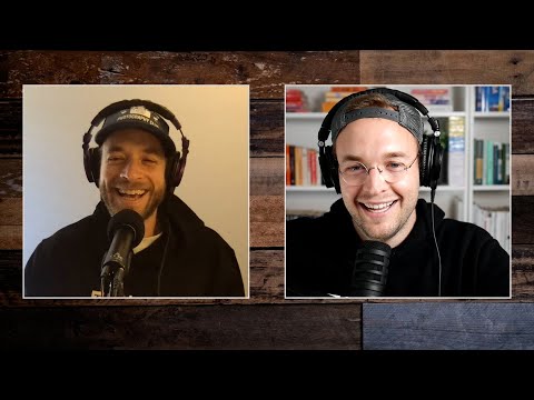 Hamish Blake Co-Hosts The Podcast