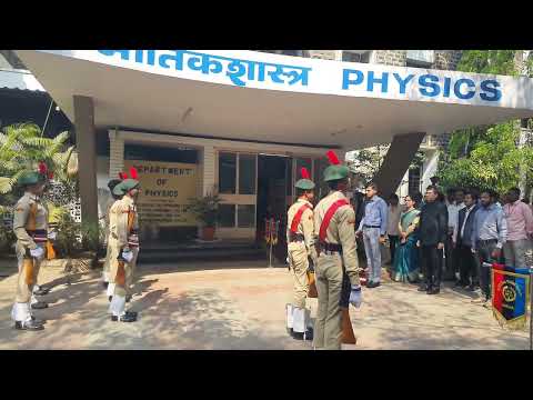 जिल्हाधिकारी यांचे स्वागत Mega Health Checkup Camp Department of Physics