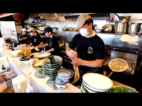 Uma tigela de carne bombástica que vai abalar o coração de um homem! O melhor curry de tempura de frango! Incrível restaurante Udon: comida no Japão