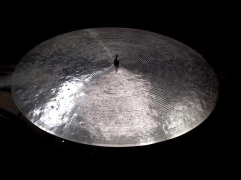 20 Dry Flat Ride, 1879g - Handcrafted Cymbals by Craig Lauritsen
