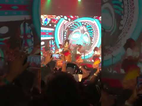 Kanokoze Queen Winnie Nwagi  In her Fire concert 9th September.