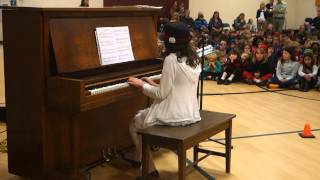 Scott Cossu and Willa Hoey at Lincoln Elem 5-13-2015