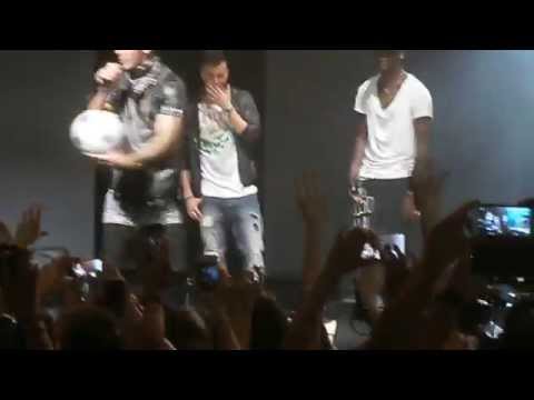 EMIS KILLA con BALOTELLI & EL SHAARAWY + MB45 LIVE@ALCATRAZ