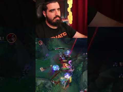When GALIO CAN DO DAMAGE this Happens... #leagueoflegends #shorts #Galio #Quadrakill