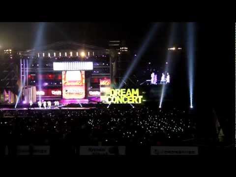 SNSD (TTS) - Twinkle - Dream Concert 2012