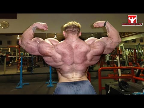 GENETIC FREAKS - Giant Bodybuilders - MASS MONSTERS