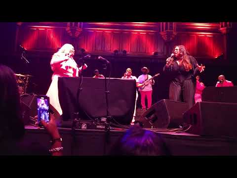 TASHA COBBS & KIERRA SHEARD Sing MOST BEAUTIFUL GOSPEL DUET EVER @ Hymns Album Release Concert 2022