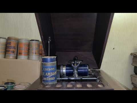 "Hark The Herald Angels Sing" by the Edison Mixed Quartet Amberol #2482