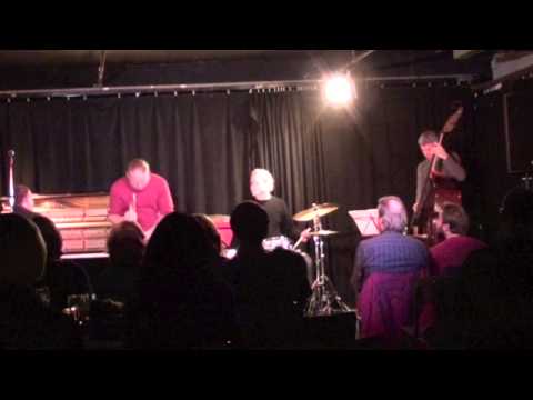 triotonic meets Lorenz Raab -  Flora