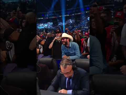 Hey, leave Post Malone alone!! 😡 😡 😡