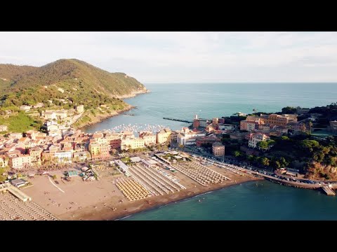 A perfect place for an Italian summer: SESTRI LEVANTE, Liguria, walking tour in 4k (Italy)
