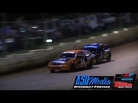 Heat Race of the Night: Junior Sedans - Gympie Speedway - 05.01.2019