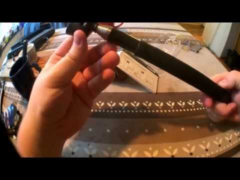 Holdit Selfie-Stick with Built-in Buletooth unboxing