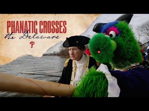 THE PHANATIC CROSSES THE DELAWARE WITH GEORGE WASHINGTON | The Phanatic's Christmas Tree Adventure